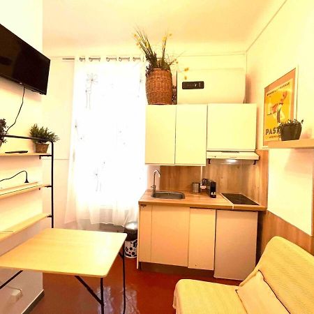 Apartamento Studette Downtown Pertuis Exterior foto