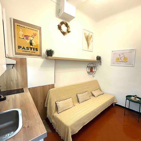 Apartamento Studette Downtown Pertuis Exterior foto