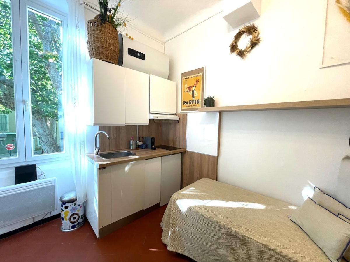 Apartamento Studette Downtown Pertuis Exterior foto