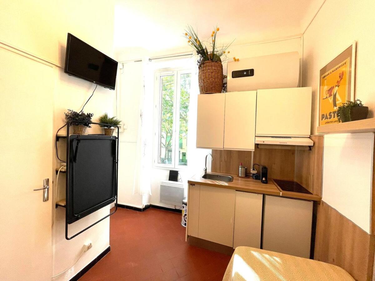 Apartamento Studette Downtown Pertuis Exterior foto